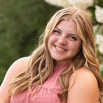 Madylin Marshall headshot